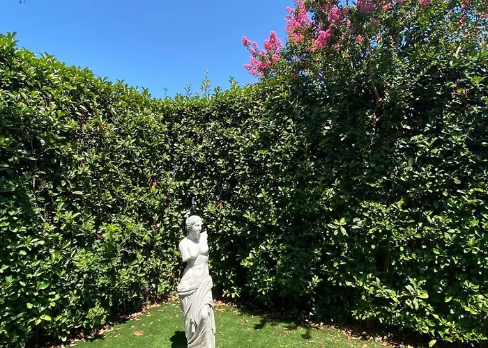 Gurrieri Villa Roma